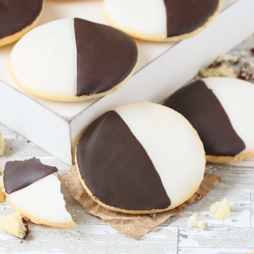 Grandiose Classic Bakery Gift Box