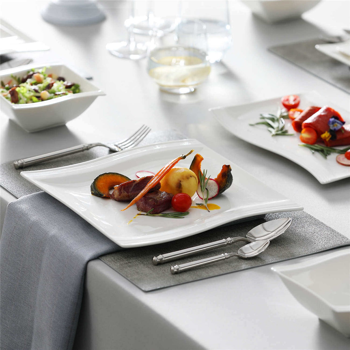 Elite Flora Marble 26 Piece Dinnerware Set