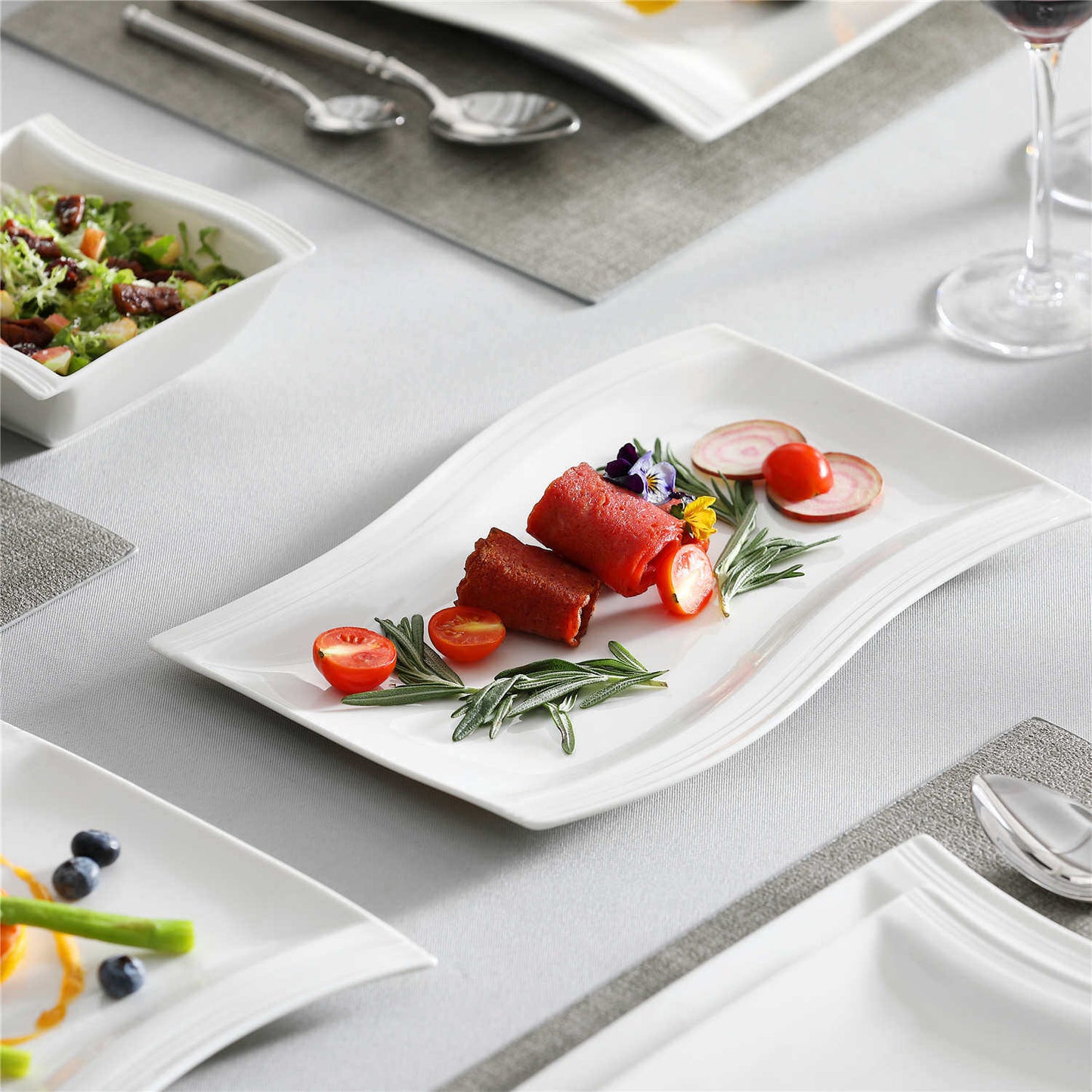 Elite Flora Marble 26 Piece Dinnerware Set