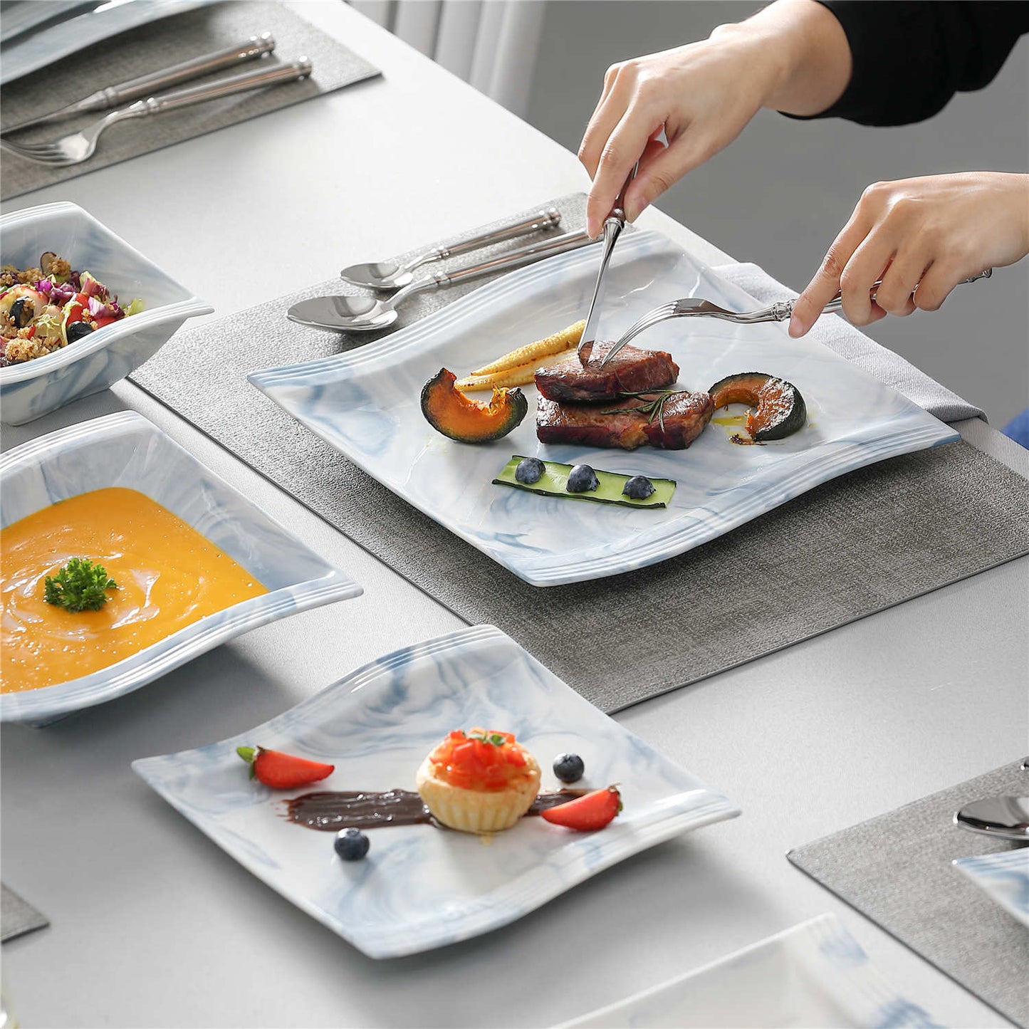 Elite Flora Marble 26 Piece Dinnerware Set
