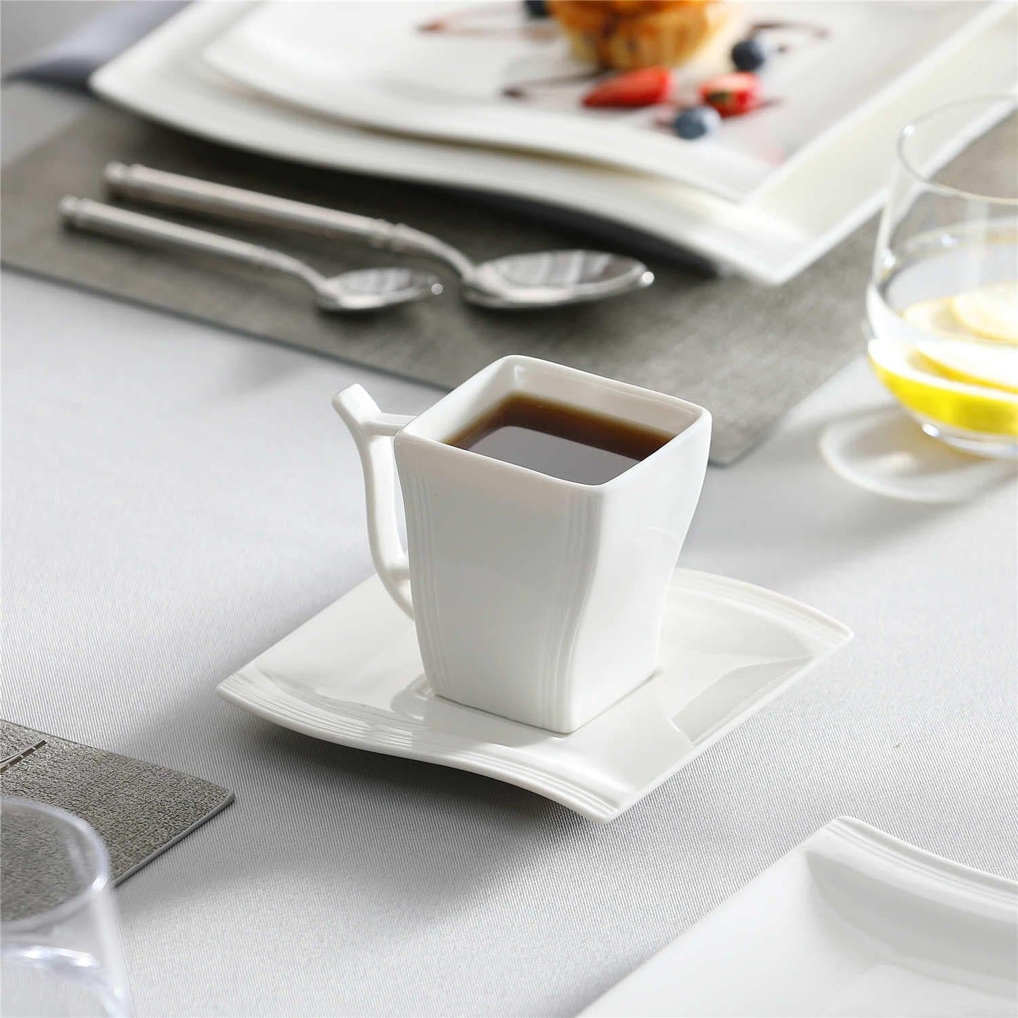Classy 30 Piece Dinnerware Set