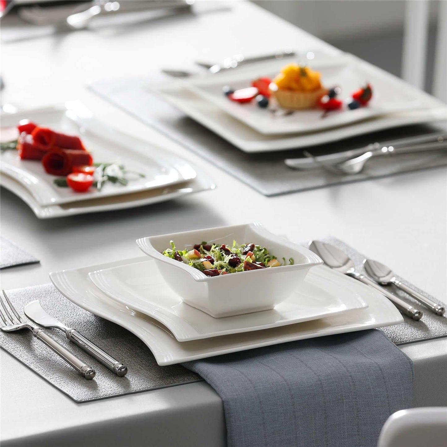 Classy 30 Piece Dinnerware Set