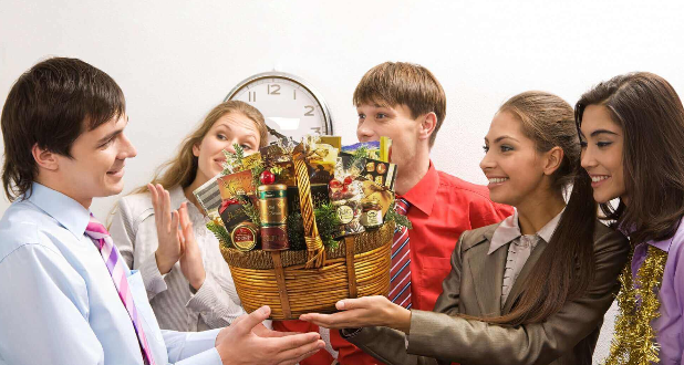 Ultimate Charcuterie Gift Box