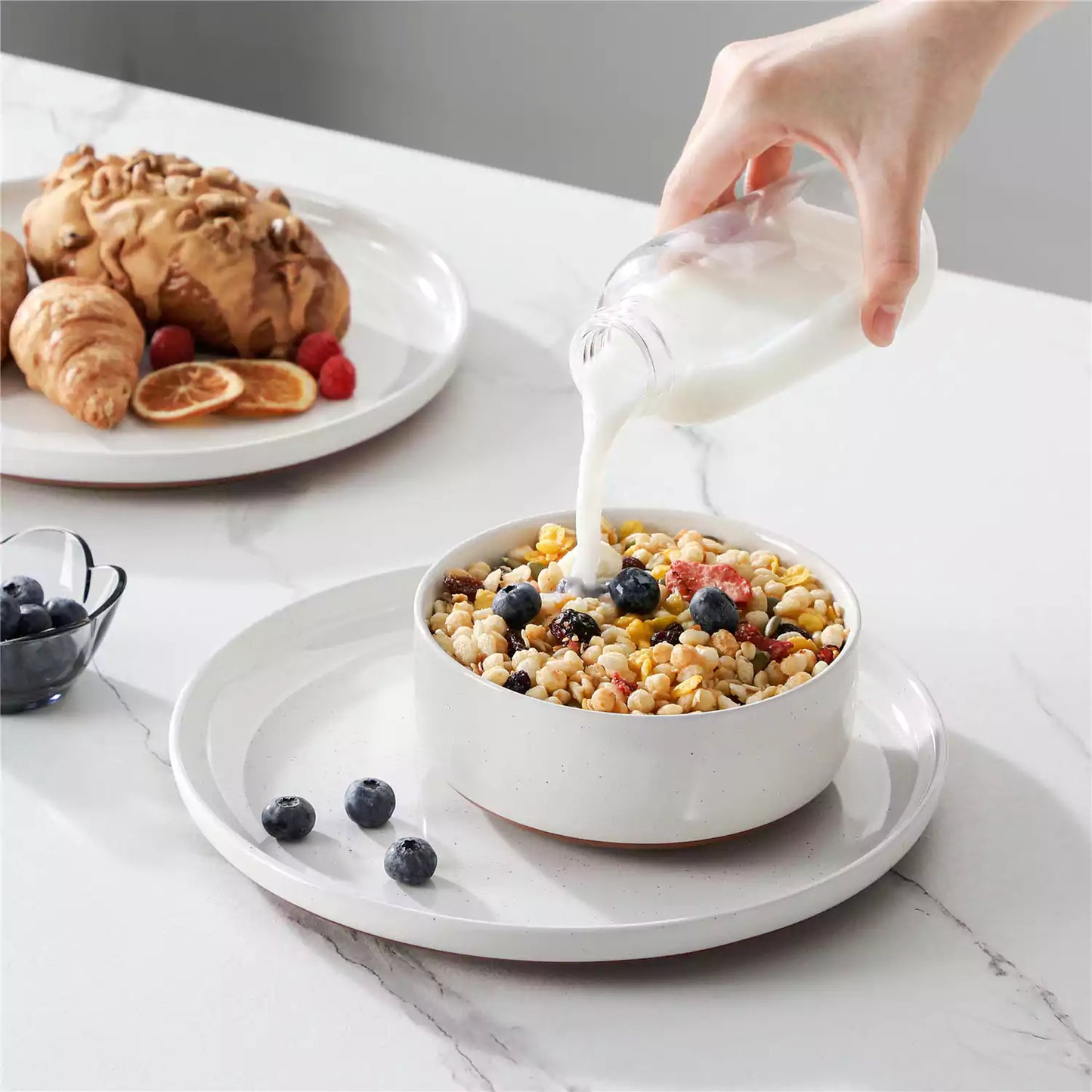 Chic Stoneware 18 Piece Dinnerware Set