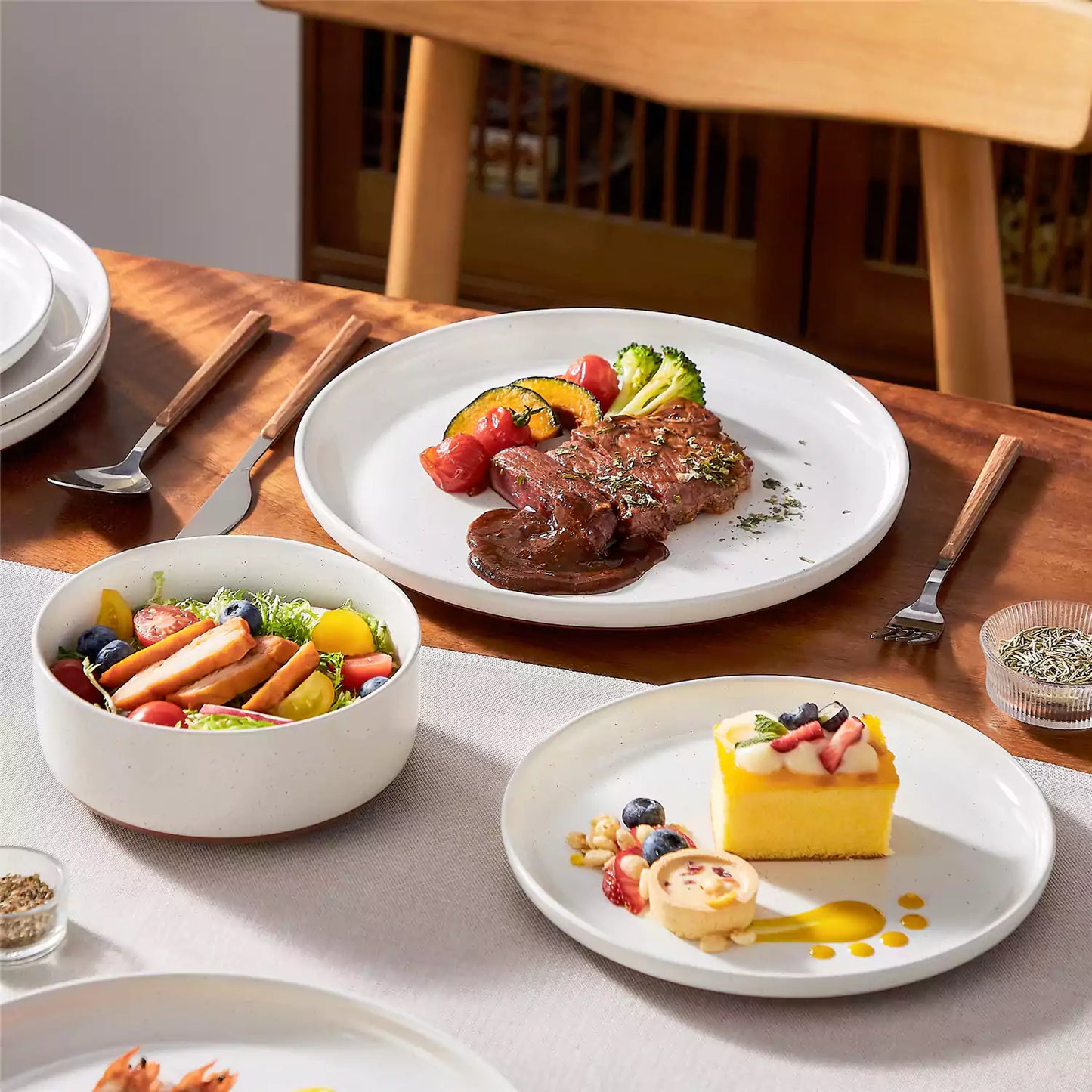 Farmhouse 18 Piece Stoneware Dinnerware Set, serves 6