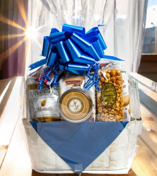 Large Basic Classic Gift Basket