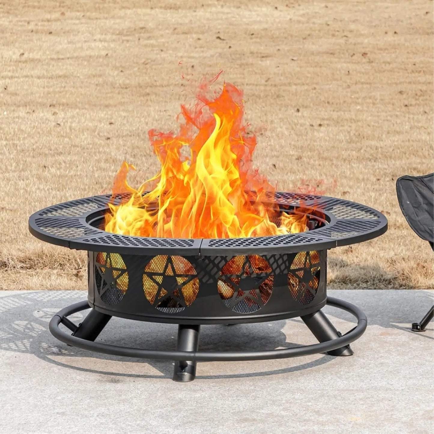 Patriotic Wood Burning Fire Pits with Lid & Poker