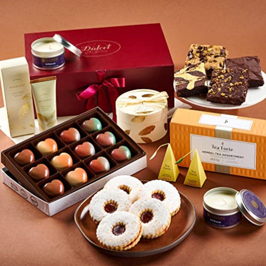 Premium Deluxe Hearts & Happiness Gift Box